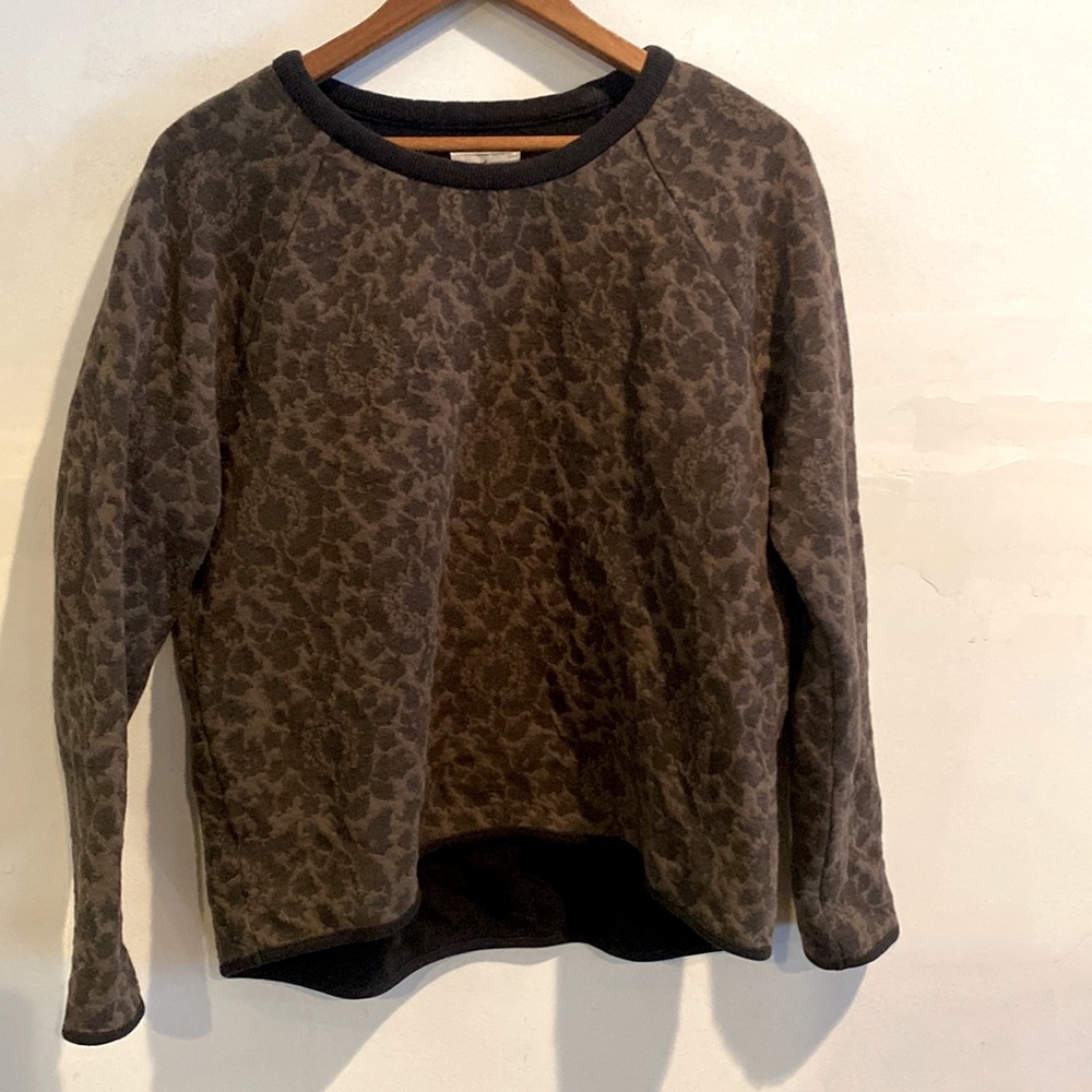 Lou and Grey sweater sweatshirt